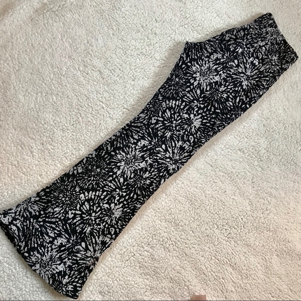 American Rag extremely comfy flare summer pants